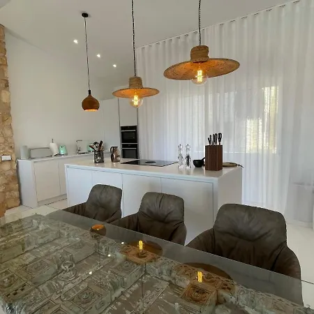 Lägenhet River & Sea View I