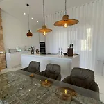 شقة River & Sea View I