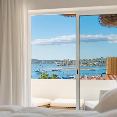 River & Sea View I * ألفور